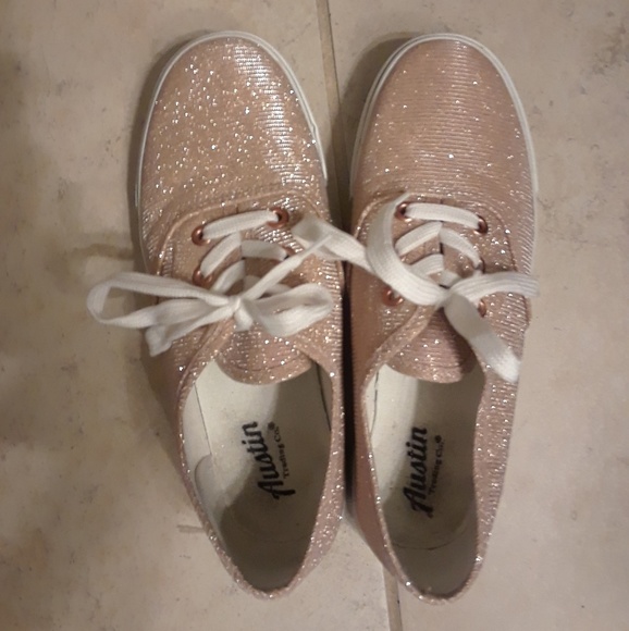 Austin Clothing Co. Shoes Austin Sz 7 Pink Glitter